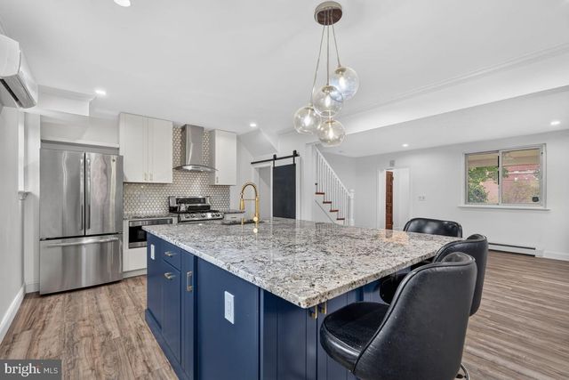 4913 BROOKS ST NE, Washington, DC 20019