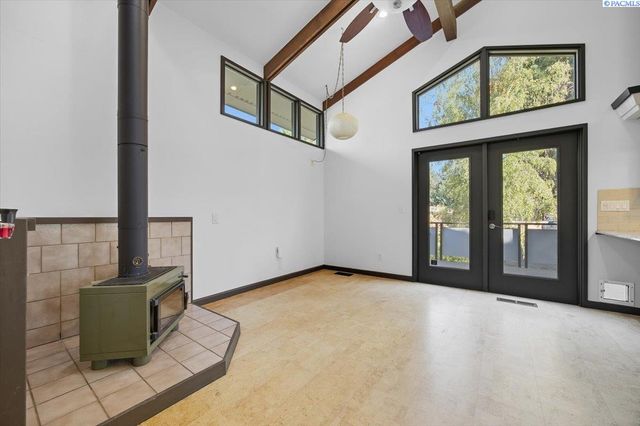 733 Snyder St, Richland, WA 99354