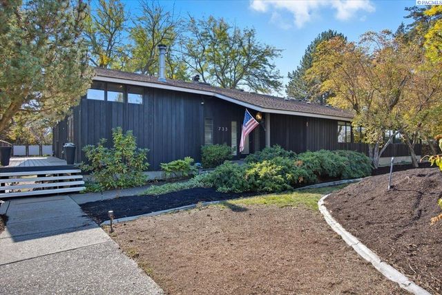 733 Snyder St, Richland, WA 99354