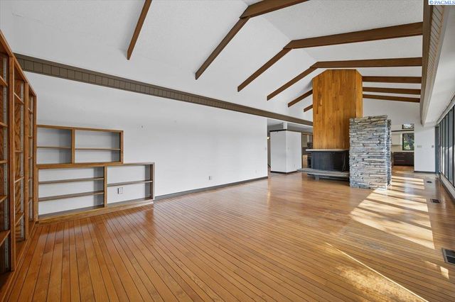 733 Snyder St, Richland, WA 99354