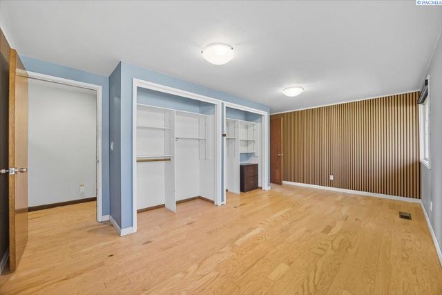 733 Snyder St, Richland, WA 99354