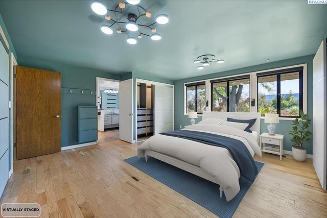 733 Snyder St, Richland, WA 99354