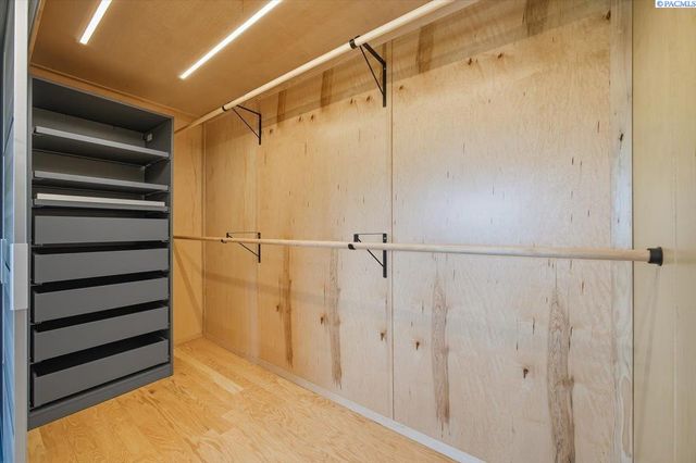 733 Snyder St, Richland, WA 99354