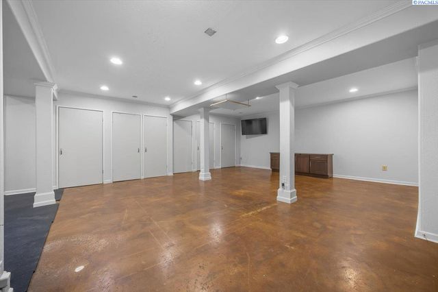 733 Snyder St, Richland, WA 99354