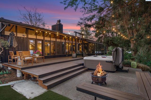 733 Snyder St, Richland, WA 99354