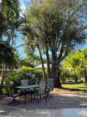 5750 Burrwood CT, Fort Myers, FL 33905
