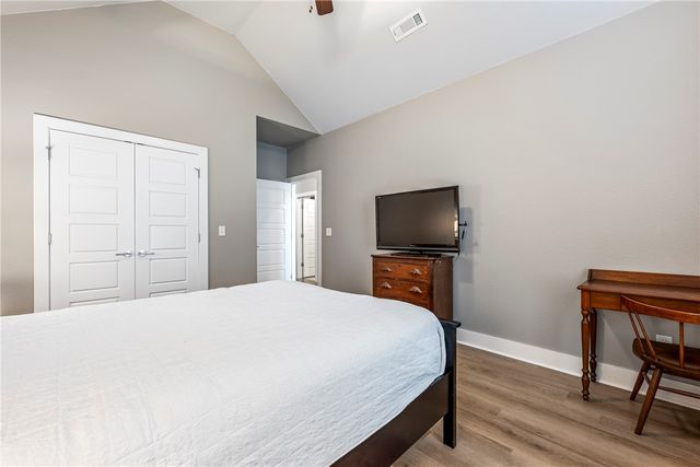 1147 Lyon Loop, Springdale, AR 72764