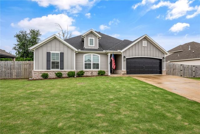 1147 Lyon Loop, Springdale, AR 72764
