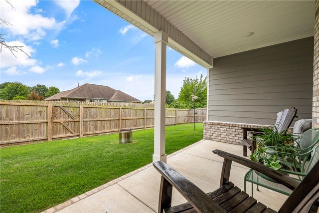 1147 Lyon Loop, Springdale, AR 72764