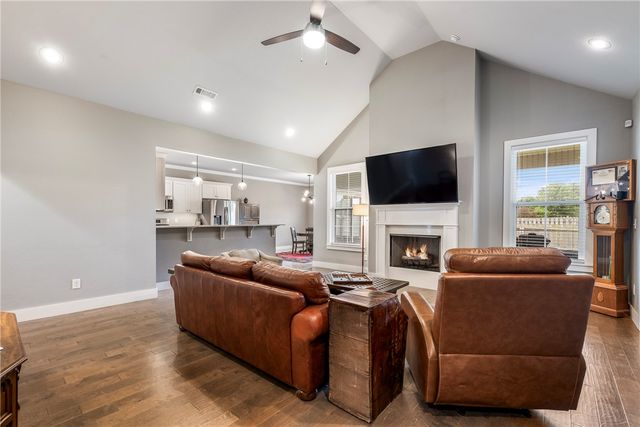 1147 Lyon Loop, Springdale, AR 72764
