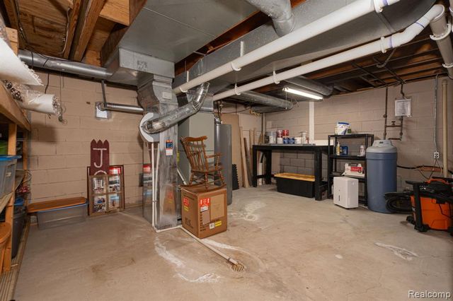 7152 Snow Apple Drive, Clarkston, MI 48346