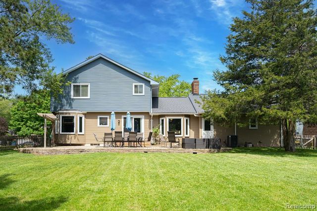 7152 Snow Apple Drive, Clarkston, MI 48346