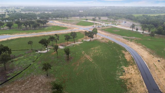 380 Harborside Terrace, Windom, TX 75492