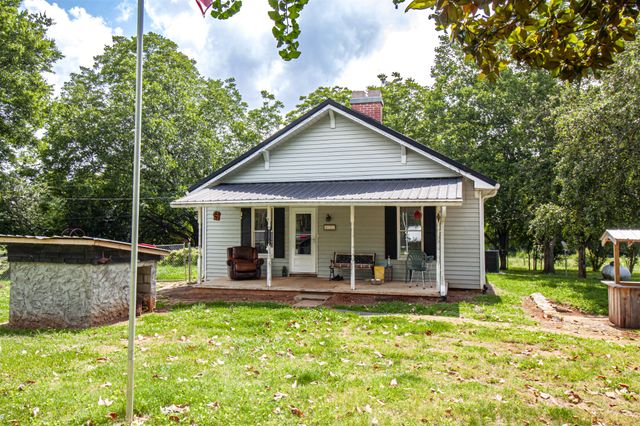 431 Haddon Ln, Winchester, TN 37398