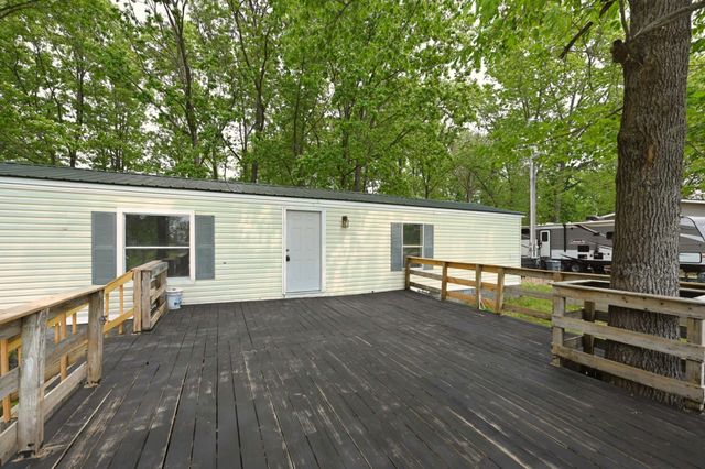 155 Breeder Rd, Portland, TN 37148