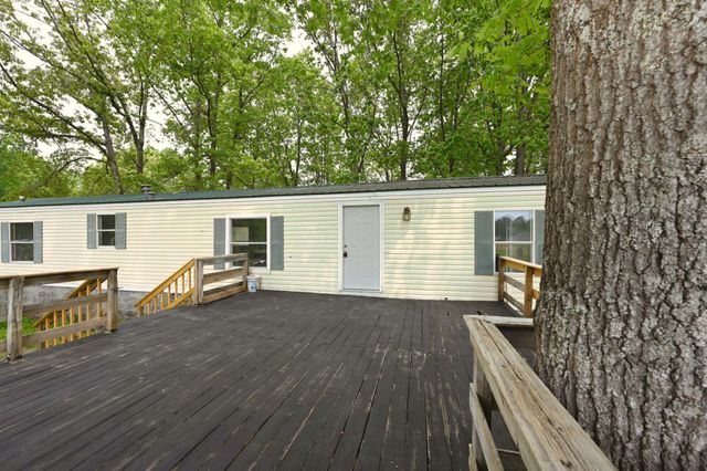 155 Breeder Rd, Portland, TN 37148