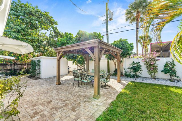 368 Plymouth Road, West Palm Beach, FL 33405