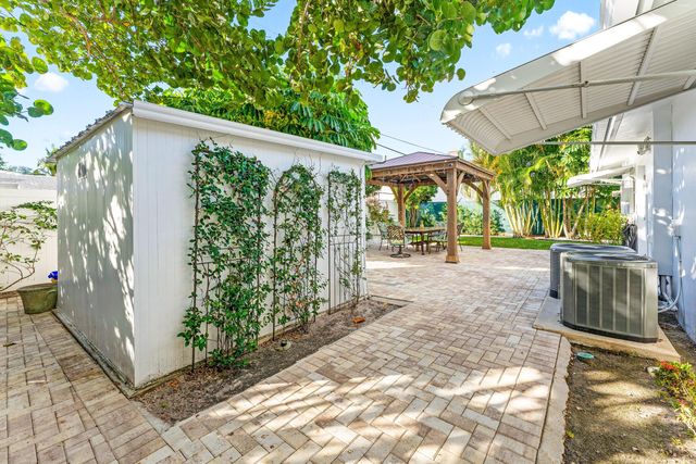 368 Plymouth Road, West Palm Beach, FL 33405