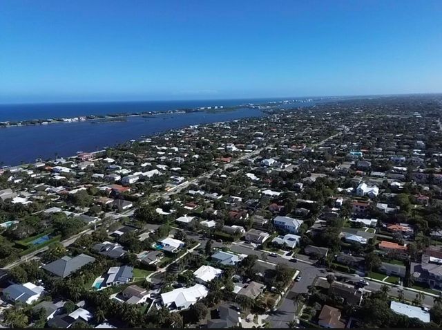 368 Plymouth Road, West Palm Beach, FL 33405