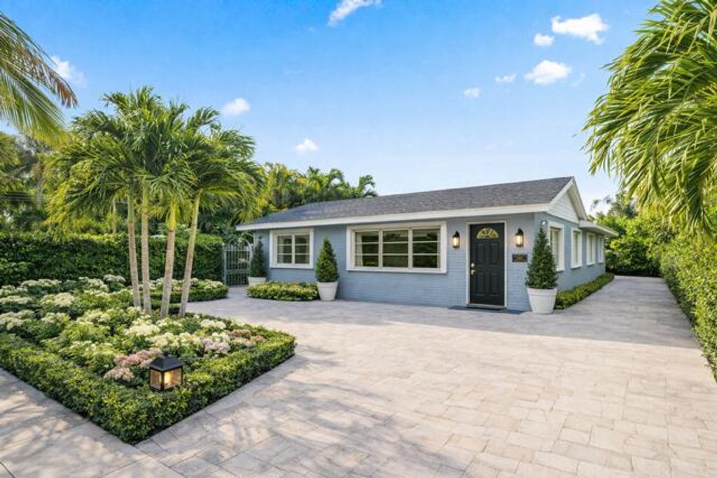 368 Plymouth Road, West Palm Beach, FL 33405