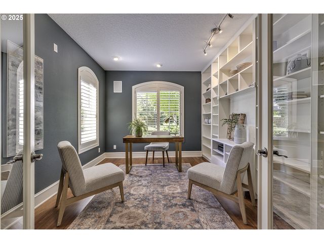 22824 Sw LODGEPOLE Ave, Tualatin, OR 97062