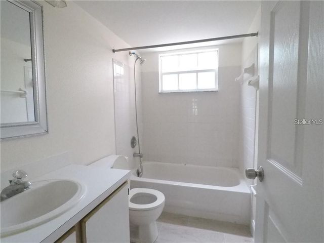 2010 ROYAL BAY BOULEVARD 113, Kissimmee, FL 34746