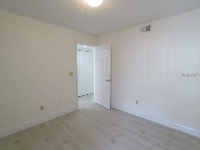 2010 ROYAL BAY BOULEVARD 113, Kissimmee, FL 34746