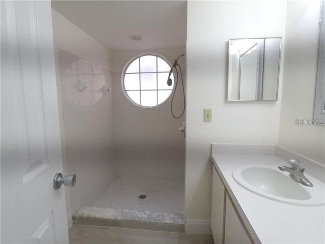 2010 ROYAL BAY BOULEVARD 113, Kissimmee, FL 34746