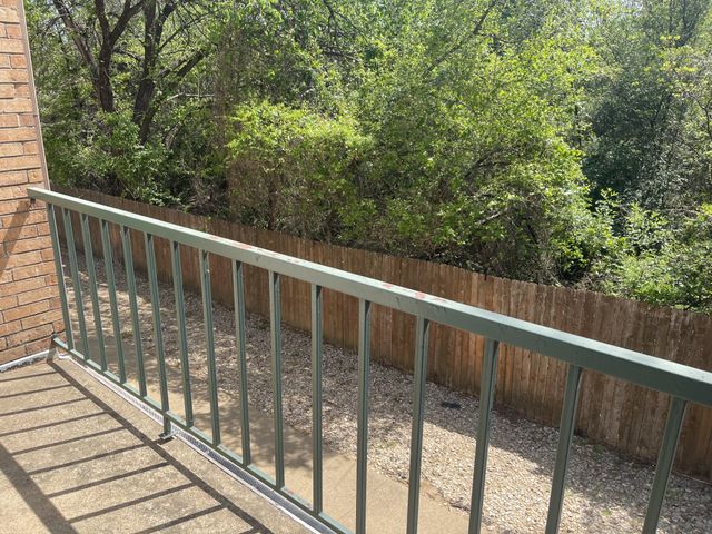 2301 Basil Drive F206, Arlington, TX 76006