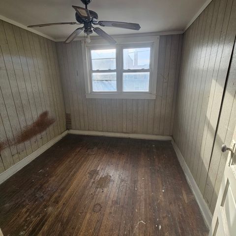 116 N Laramie Avenue, Chicago, IL 60644