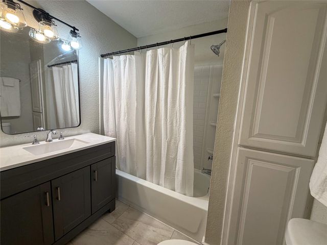 138 San Jacinto ST, Bastrop, TX 78602