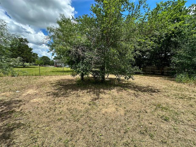 138 San Jacinto ST, Bastrop, TX 78602