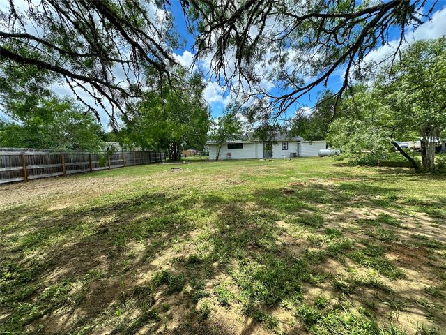 138 San Jacinto ST, Bastrop, TX 78602