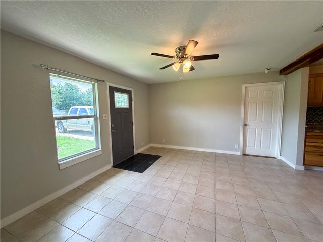 138 San Jacinto ST, Bastrop, TX 78602