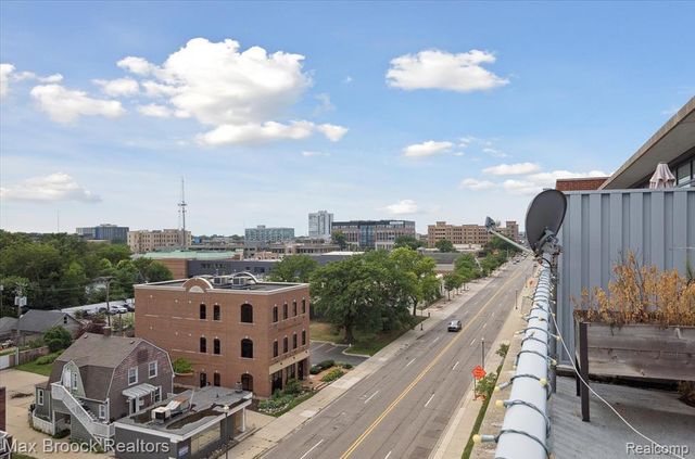 101 Curry Avenue 518, Royal Oak, MI 48067