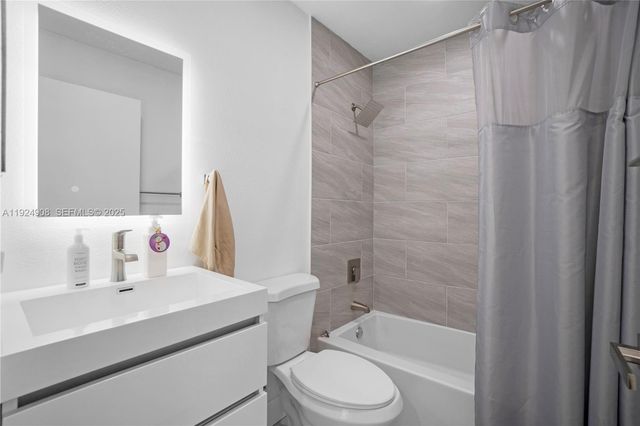 11211 W Atlantic Blvd 106, Coral Springs, FL 33071