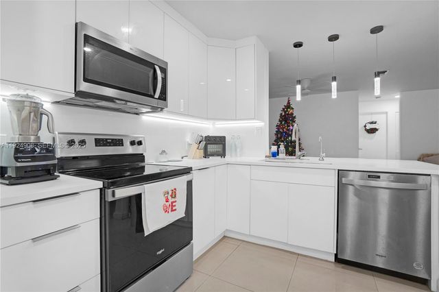 11211 W Atlantic Blvd 106, Coral Springs, FL 33071