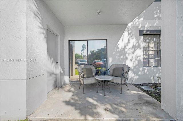 11211 W Atlantic Blvd 106, Coral Springs, FL 33071