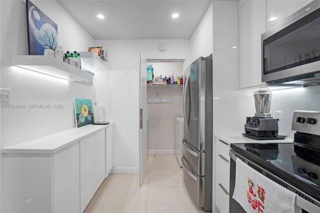 11211 W Atlantic Blvd 106, Coral Springs, FL 33071