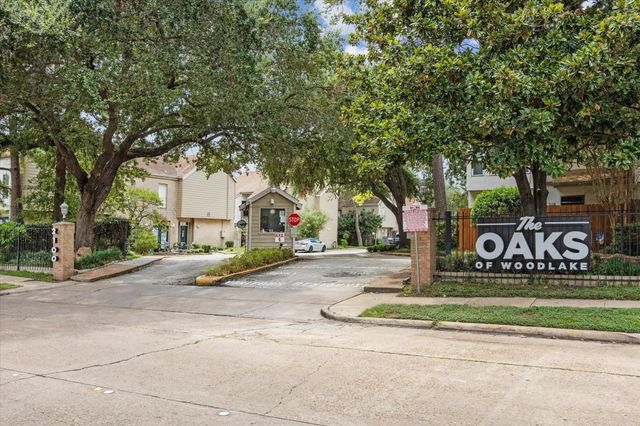 2100 Tanglewilde Street 565, Houston, TX 77063