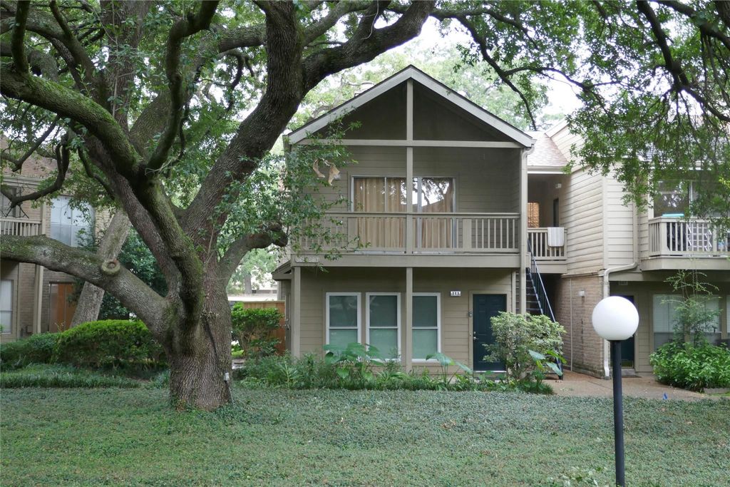 2100 Tanglewilde Street 565, Houston, TX 77063