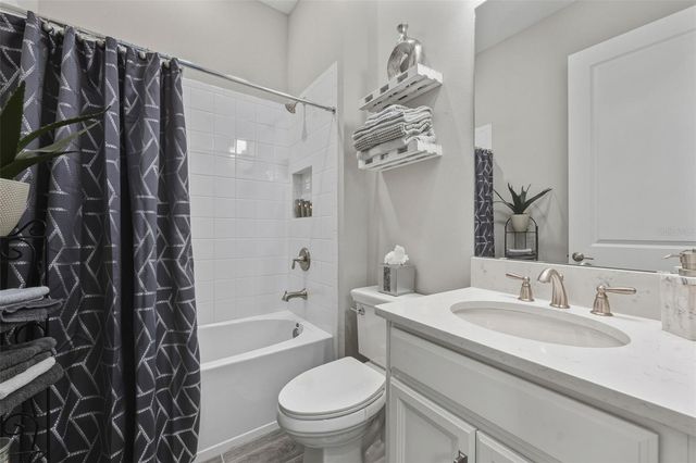 4951 FRECCIA LOOP, Wesley Chapel, FL 33543