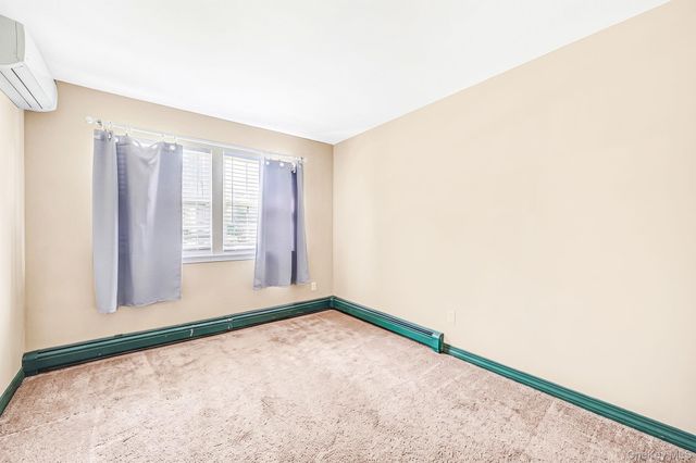 1 Chen Court, Middle Island, NY 11953