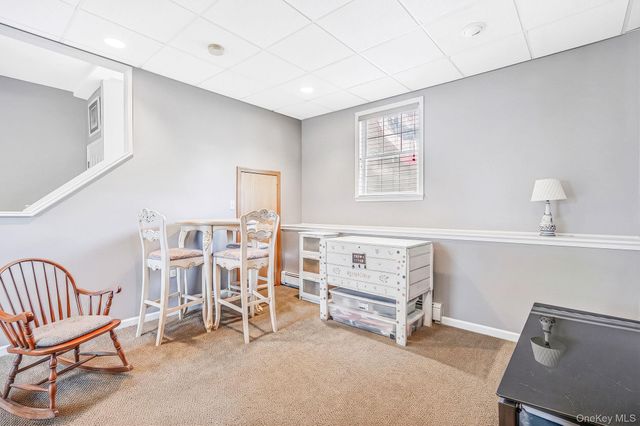 1 Chen Court, Middle Island, NY 11953