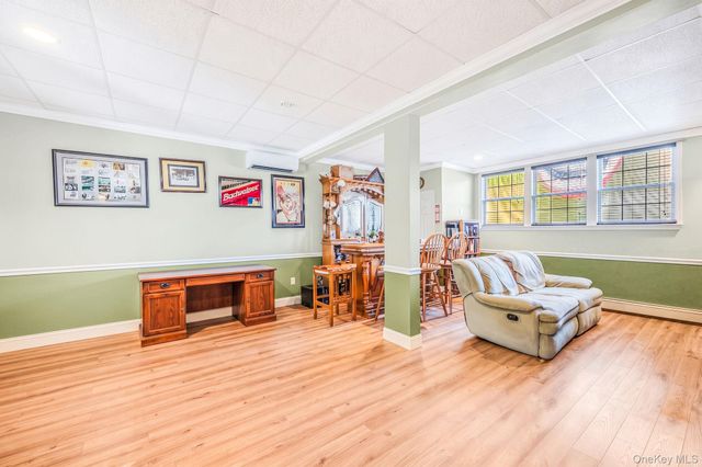 1 Chen Court, Middle Island, NY 11953
