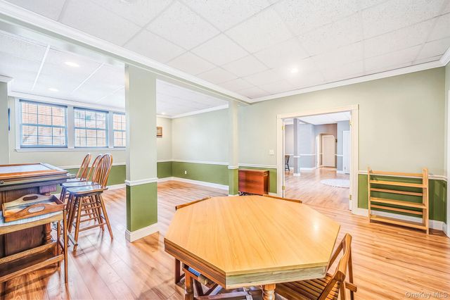 1 Chen Court, Middle Island, NY 11953