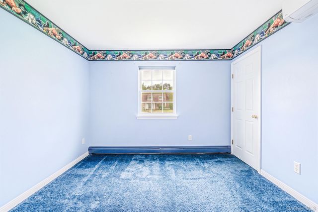1 Chen Court, Middle Island, NY 11953