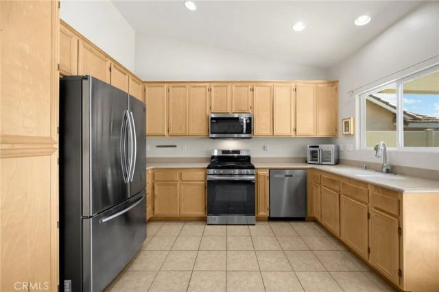 2694 Clear Court, Banning, CA 92220