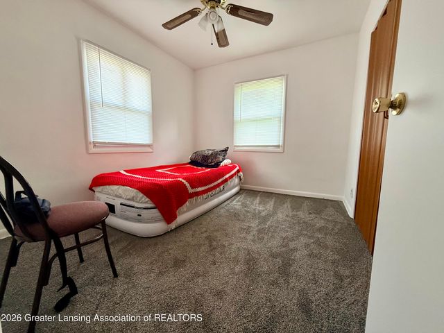 1127 W Maple Street, Lansing, MI 48915