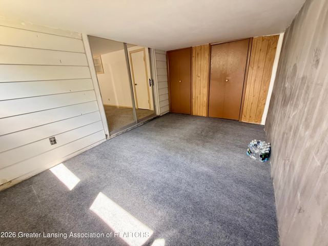 1127 W Maple Street, Lansing, MI 48915